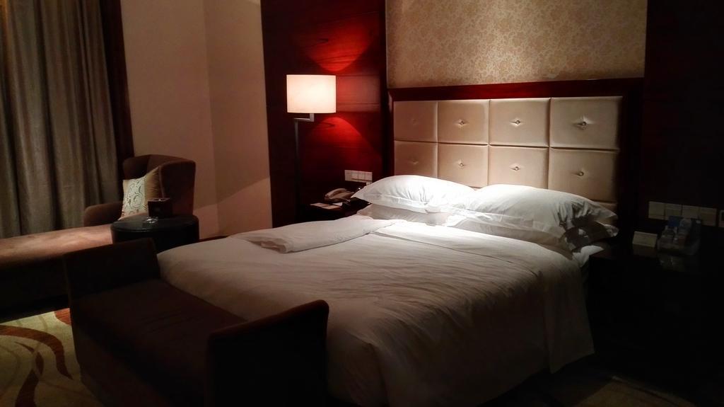 Ziguangyuan Hotel Jilin Екстериор снимка