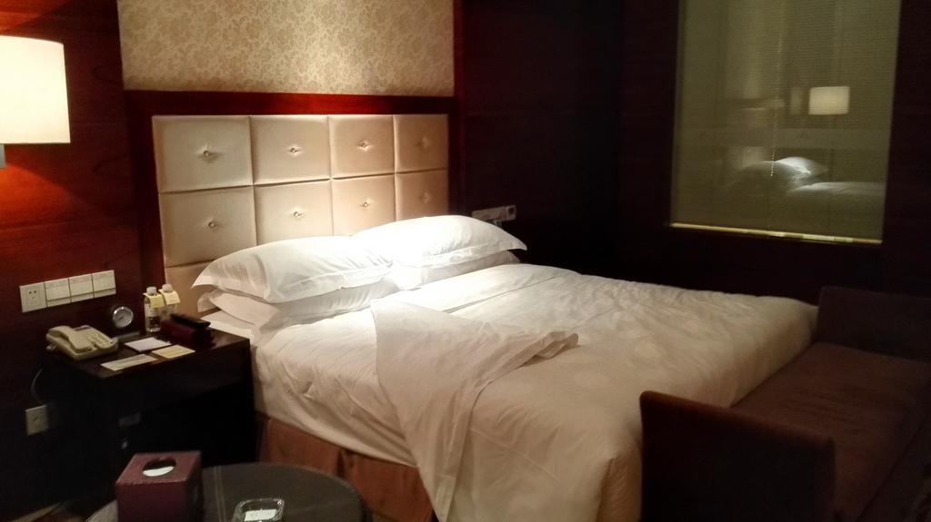 Ziguangyuan Hotel Jilin Екстериор снимка