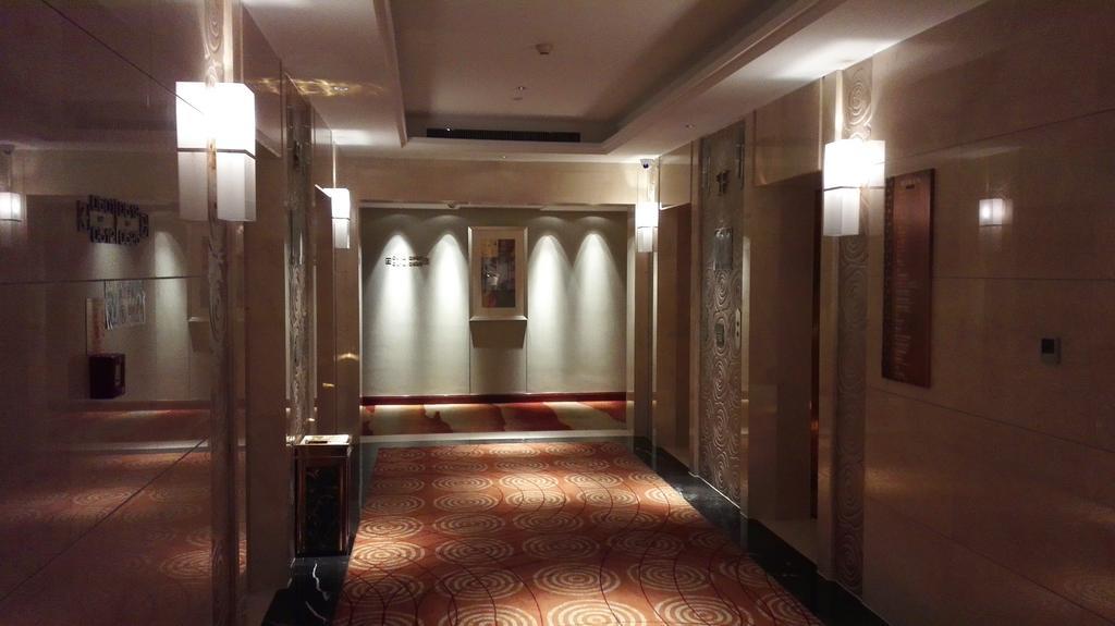 Ziguangyuan Hotel Jilin Екстериор снимка