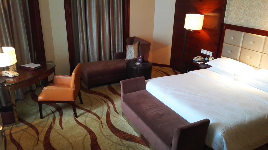 Ziguangyuan Hotel Jilin Екстериор снимка