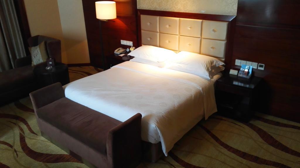 Ziguangyuan Hotel Jilin Екстериор снимка