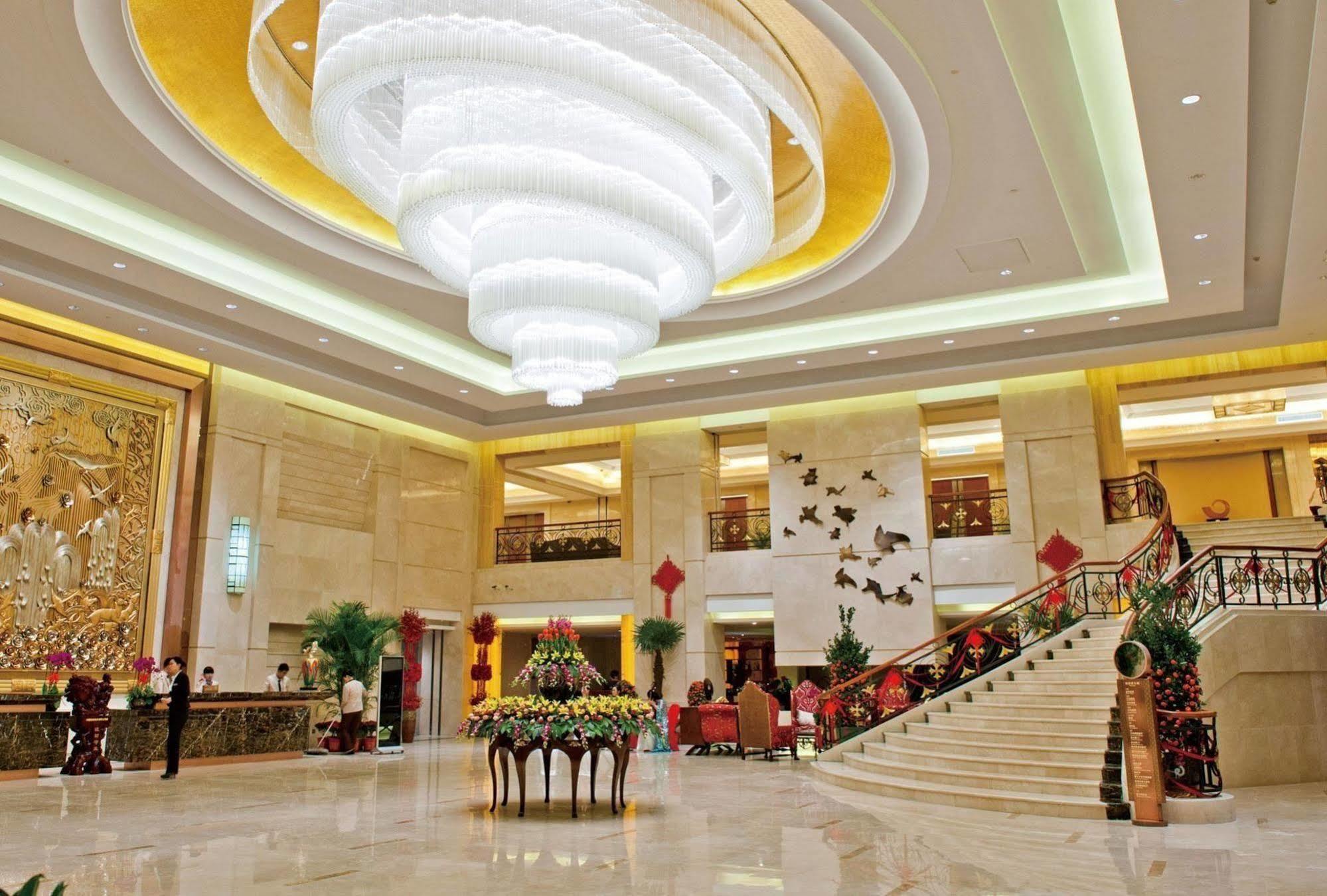 Ziguangyuan Hotel Jilin Екстериор снимка